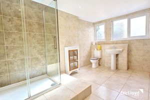 Photo 5- click for photo gallery